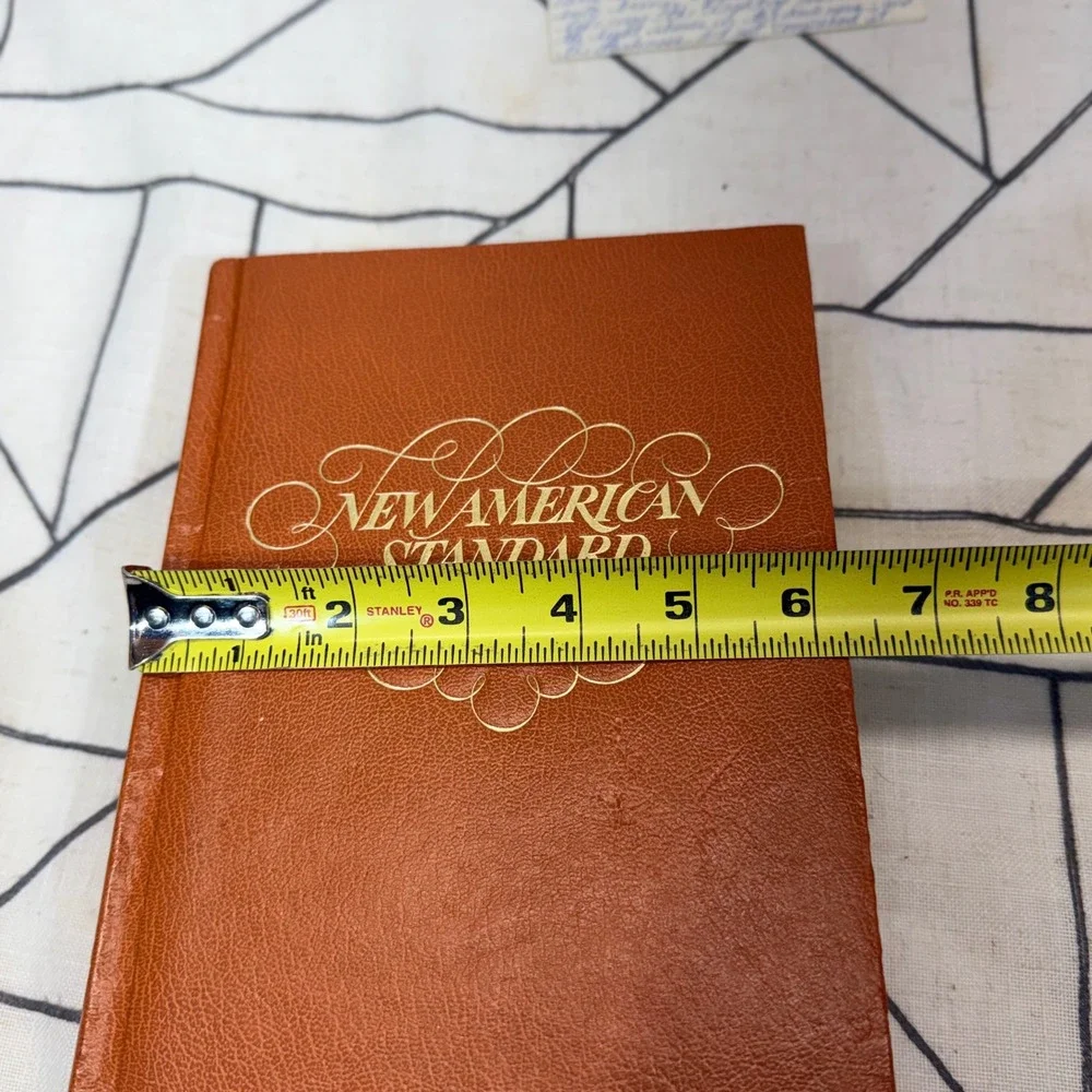 Creation House New American Standard Bible Reference Edition Brown 1973 NASB